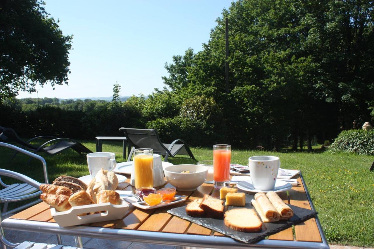 Latitude Ouest Hotel Restaurant & Spa Locronan Exteriör bild